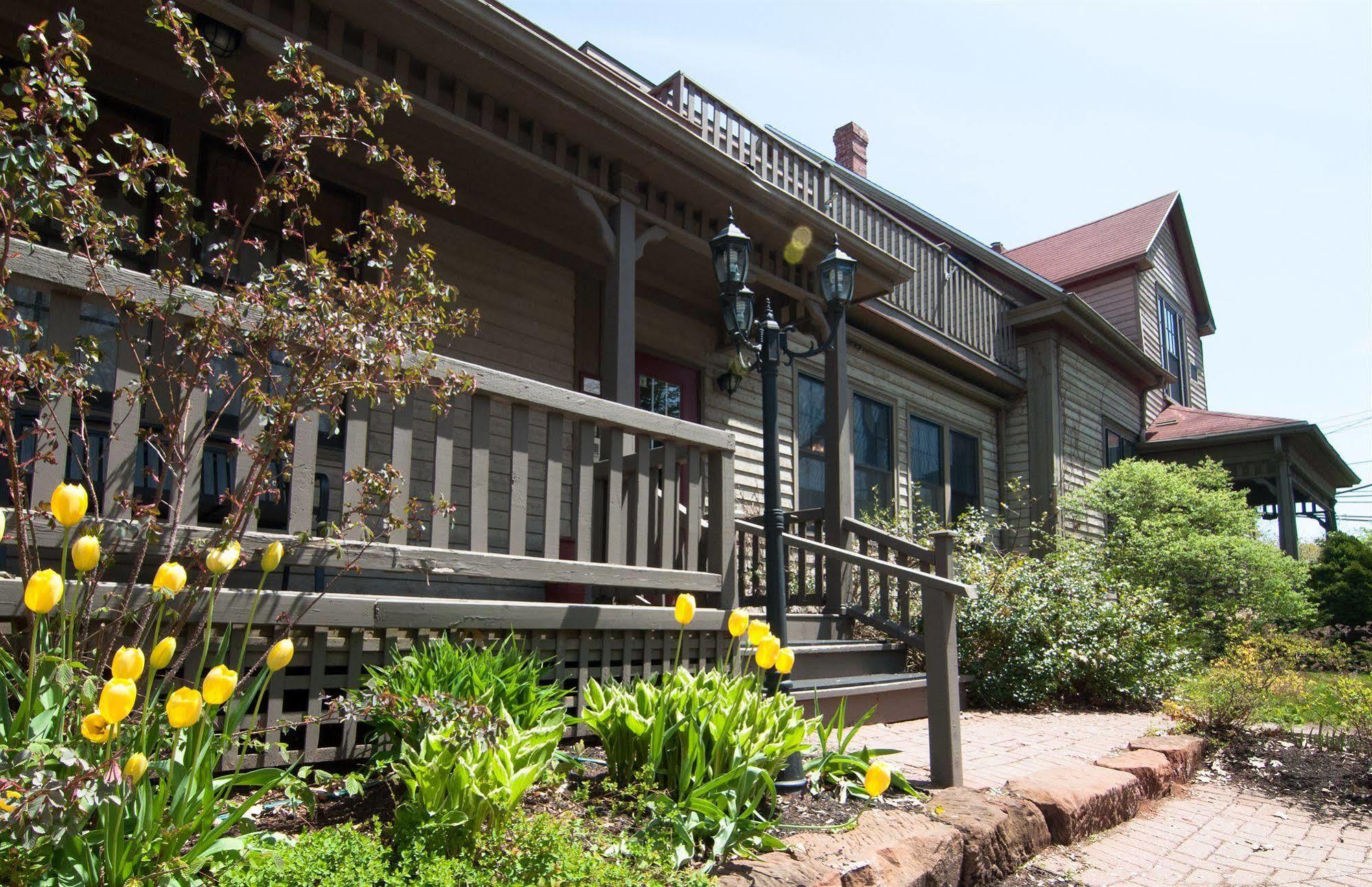 Shipwright Inn Charlottetown Exterior foto
